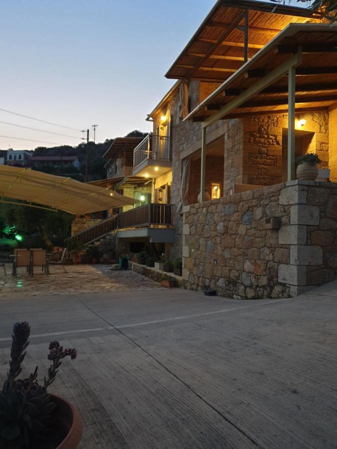 Riza Apartment