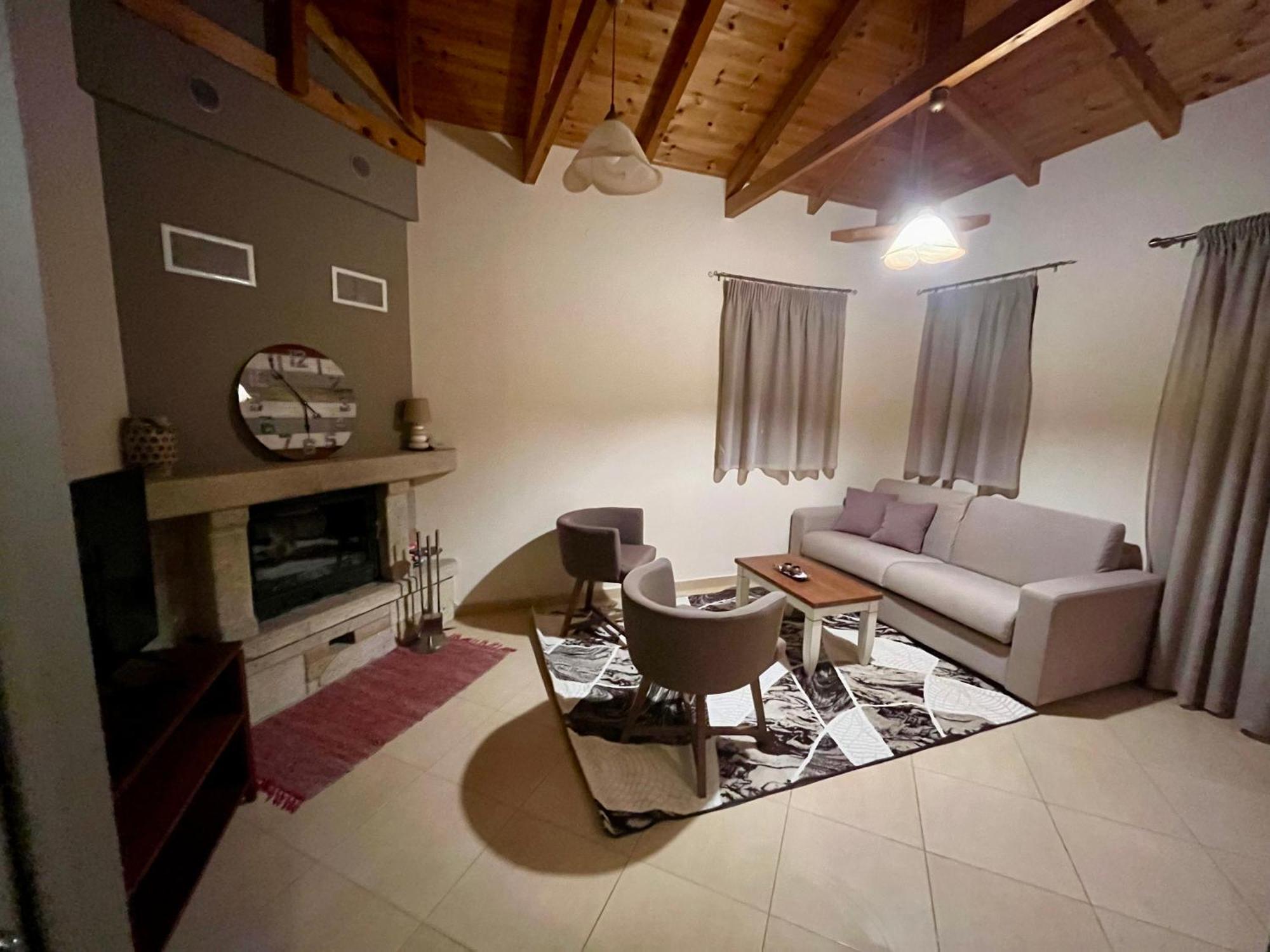 Riza Apartment Kardhamili